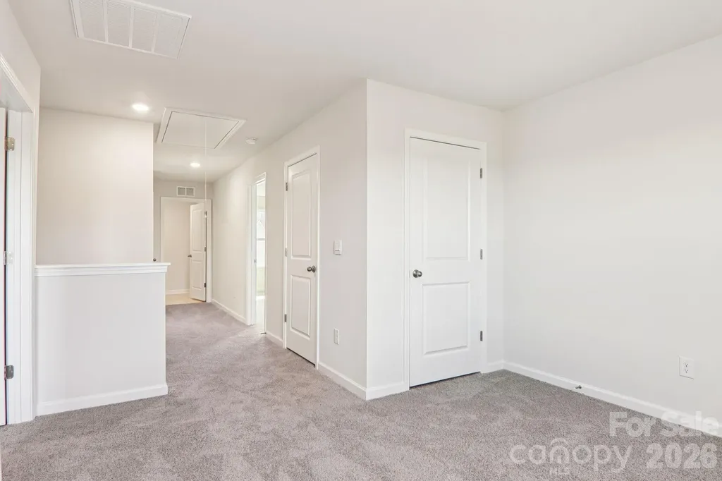 831 Adelston Lane Asheville NC 28804