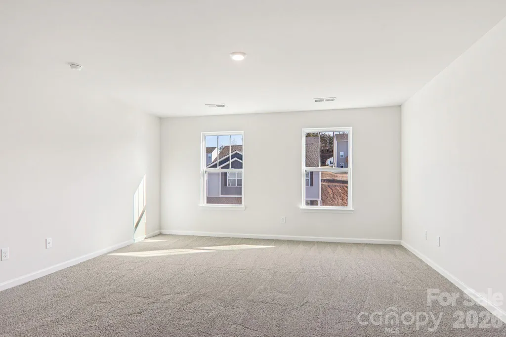 831 Adelston Lane Asheville NC 28804