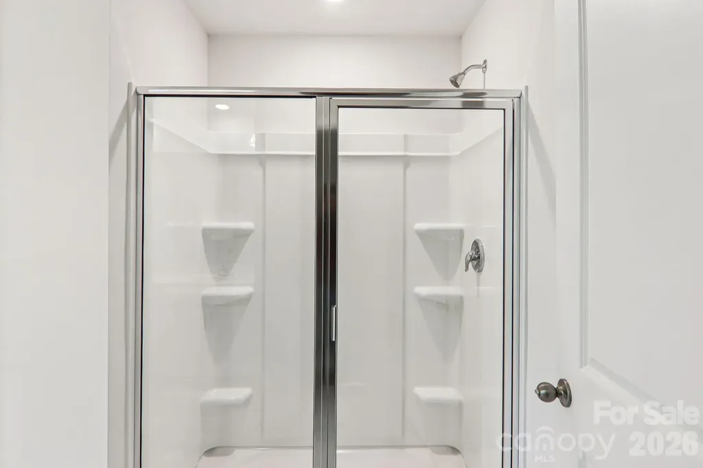 831 Adelston Lane Asheville NC 28804