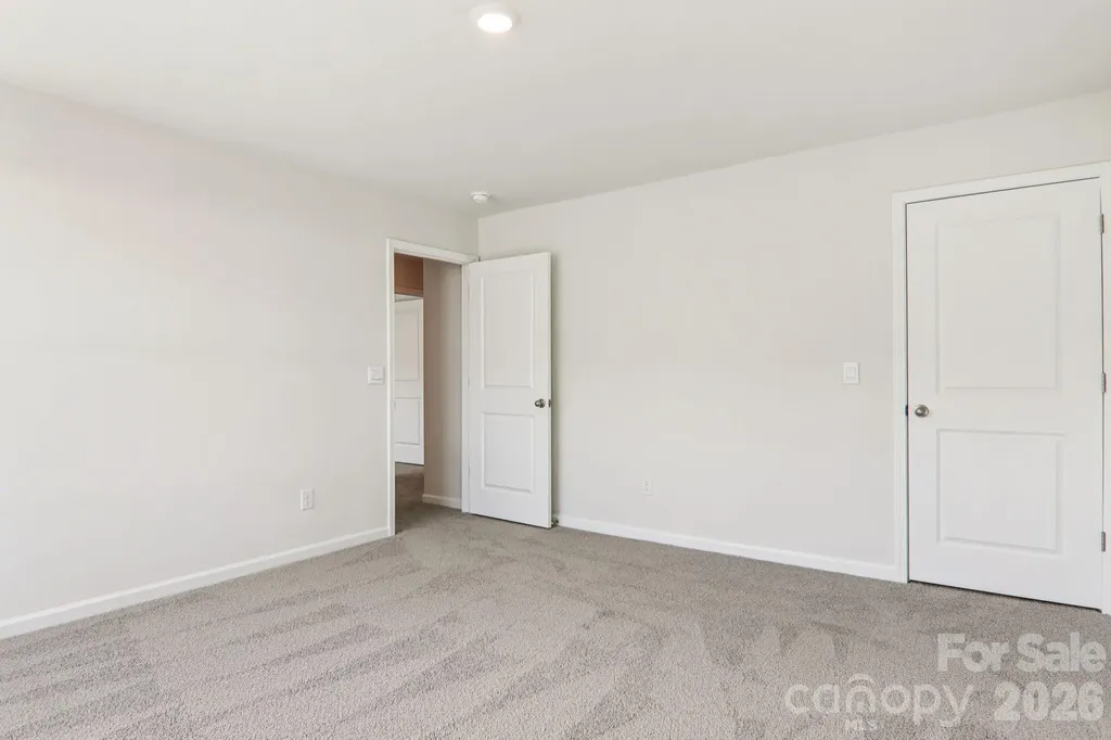 831 Adelston Lane Asheville NC 28804