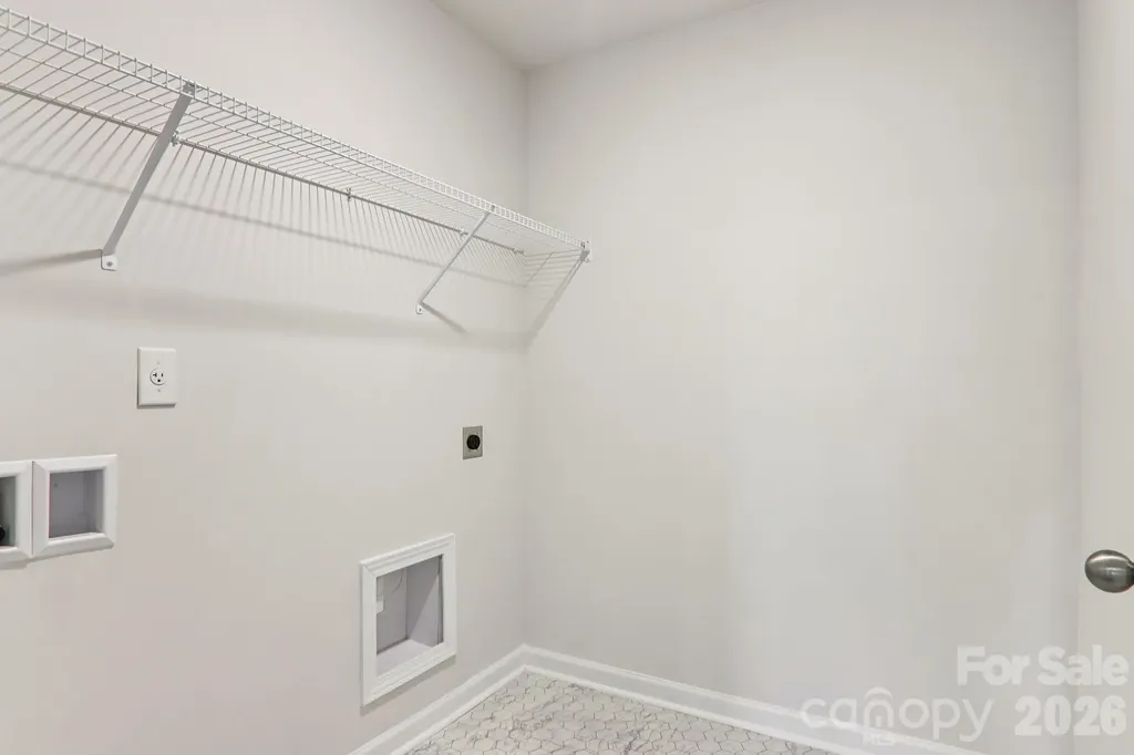 831 Adelston Lane Asheville NC 28804