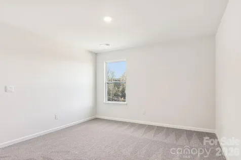 831 Adelston Lane Asheville NC 28804