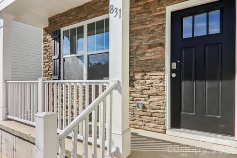 831 Adelston Lane Asheville NC 28804