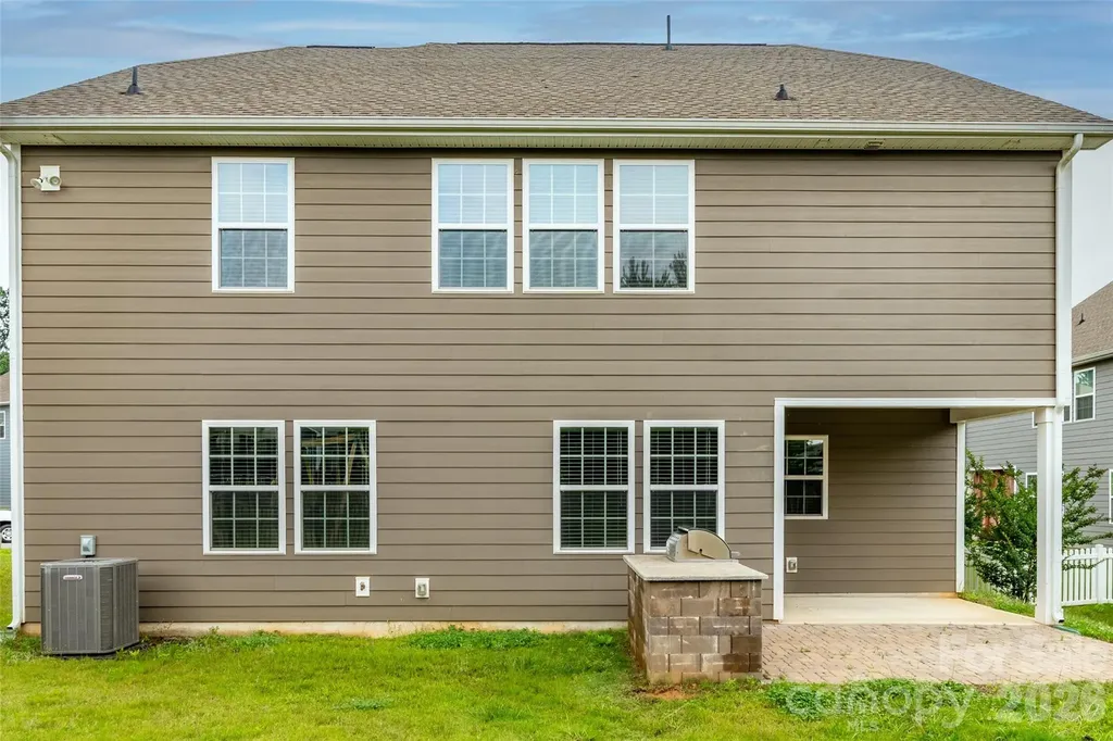 150 W Morehouse Avenue Mooresville NC 28117