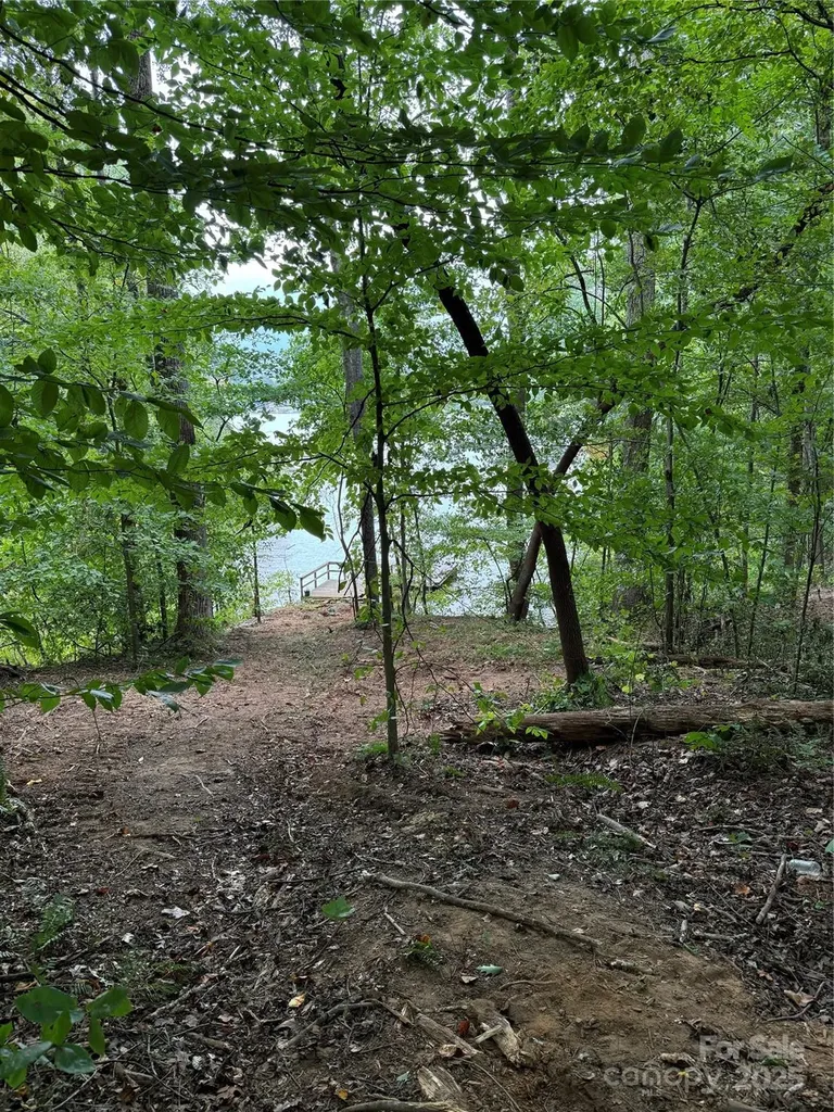 7116 Nancy Lee Circle Sherrills Ford NC 28673