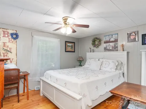 229 Crabtree Mountain Road Canton NC 28716