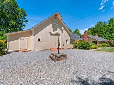 229 Crabtree Mountain Road Canton NC 28716