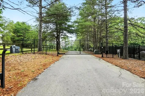 6 Hager Mountain Lane Iron Station NC 28080