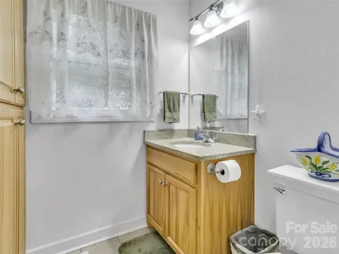 1592 Piney Hill Road Burnsville NC 28714