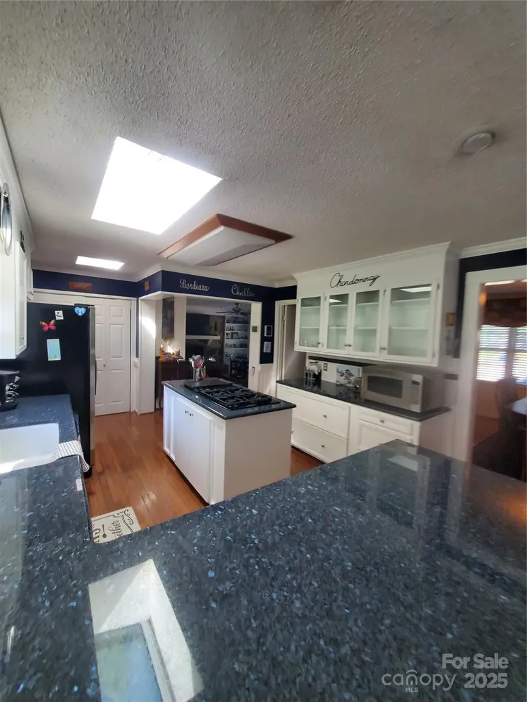 2104 Farmbrook Drive Statesville NC 28625