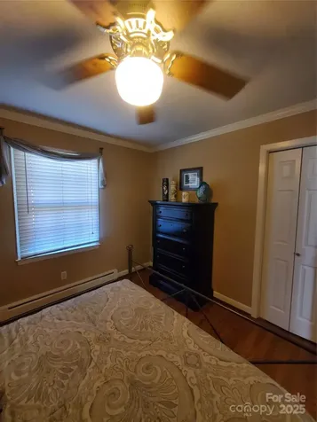 2104 Farmbrook Drive Statesville NC 28625