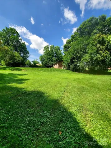 2104 Farmbrook Drive Statesville NC 28625