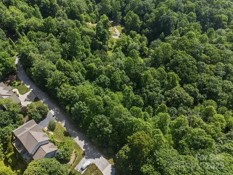 1063 Somersby Parkway Hendersonville NC 28739