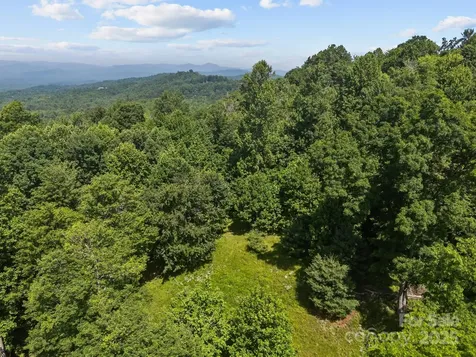 1063 Somersby Parkway Hendersonville NC 28739