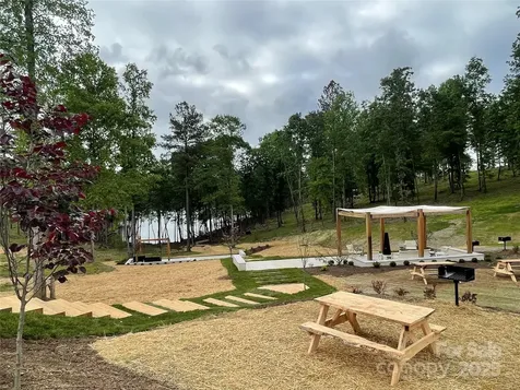 2157 Castle Peak Mountain Connelly Springs NC 28612