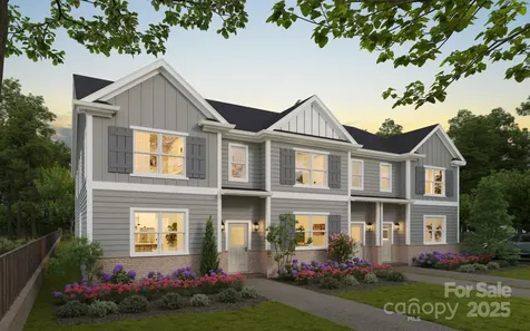 4638 Dogwood Place Charlotte NC 28212