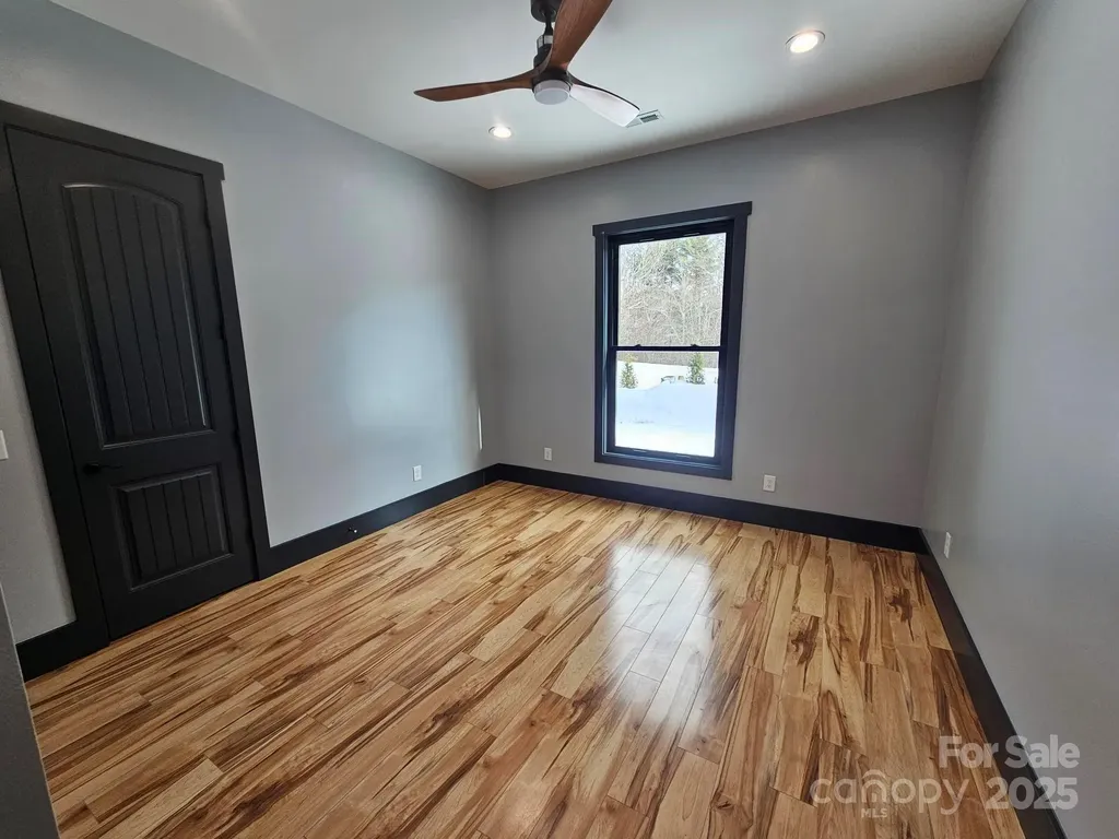 1076 Table View Drive Morganton NC 28655