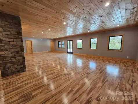 1076 Table View Drive Morganton NC 28655