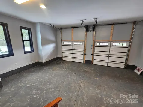 1076 Table View Drive Morganton NC 28655