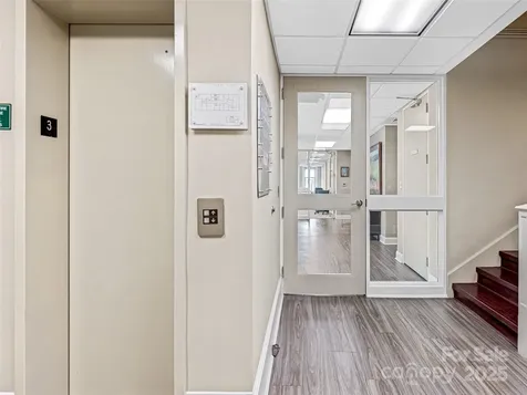 401 N Main Street Hendersonville NC 28792