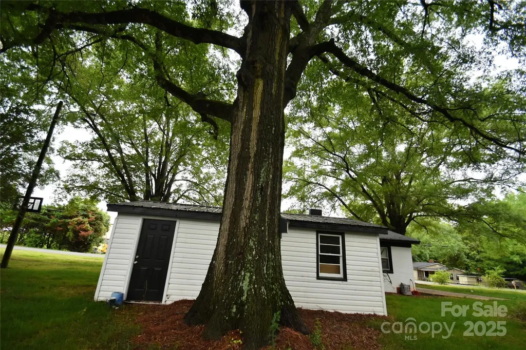 706 Mcintyre Street Monroe NC 28110