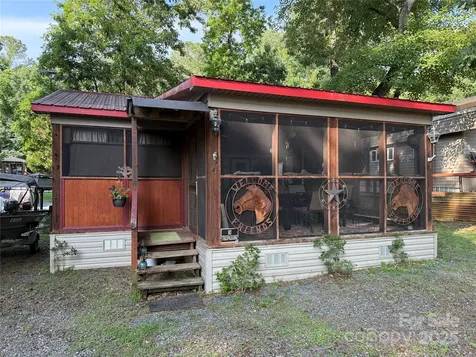 160/162 Arrowood Trail Mount Gilead NC 27306
