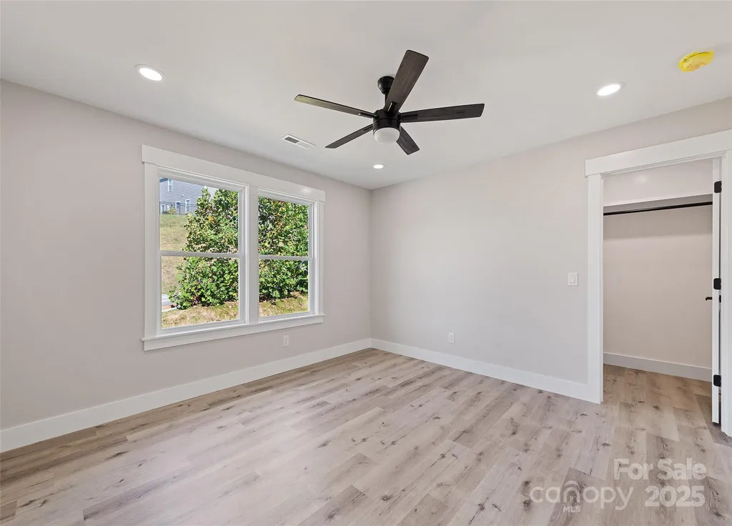 148 Amblers Knoll Road Weaverville NC 28787