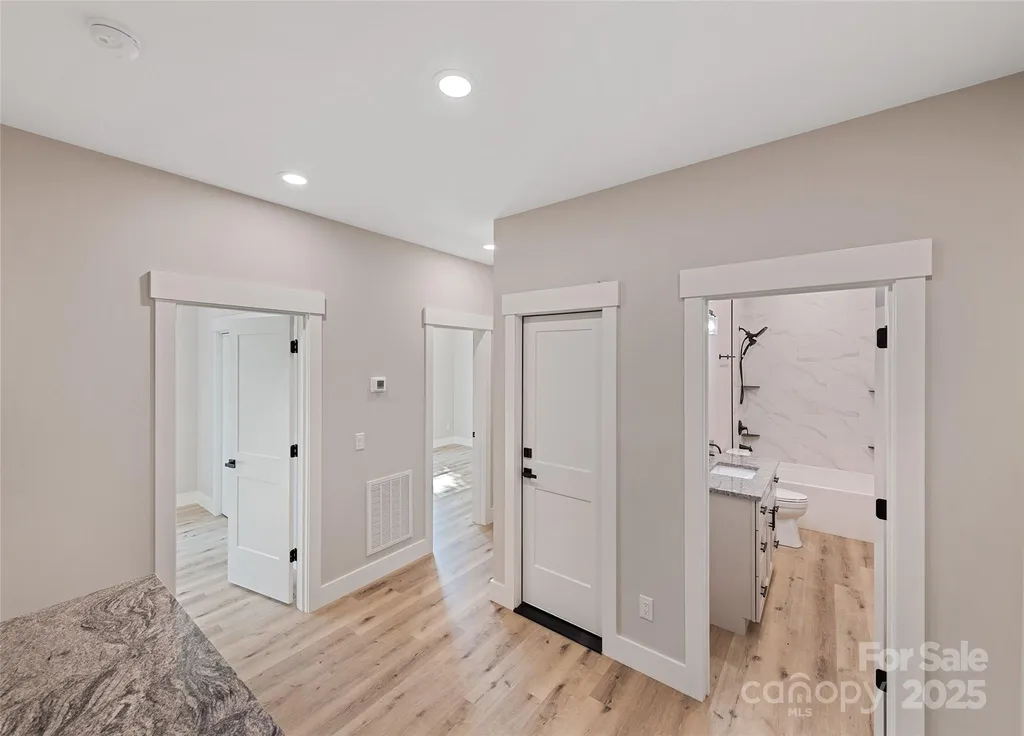 148 Amblers Knoll Road Weaverville NC 28787