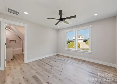 148 Amblers Knoll Road Weaverville NC 28787