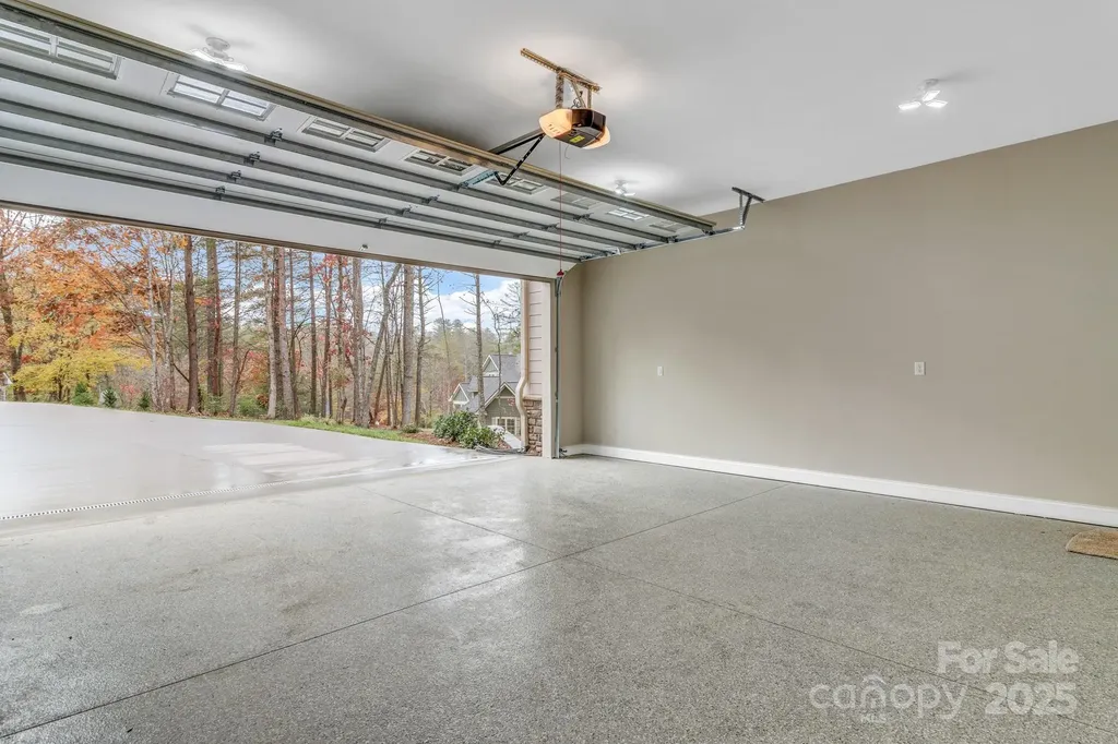 844 Settlers Trail Mars Hill NC 28754