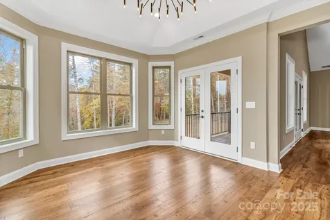 844 Settlers Trail Mars Hill NC 28754