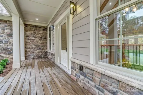 844 Settlers Trail Mars Hill NC 28754