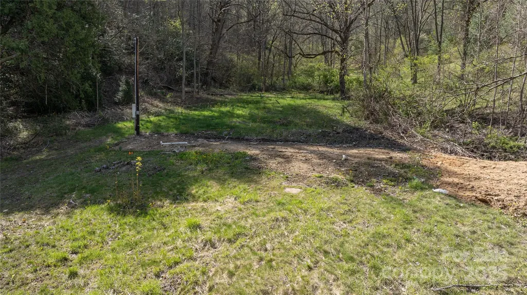 1408 Hamburg Road Mars Hill NC 28754
