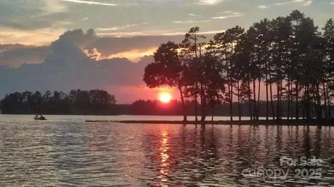 333 Pearl Bay Drive Badin Lake NC 28127