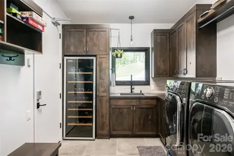 94 Laurel Ledge Way Fletcher NC 28732