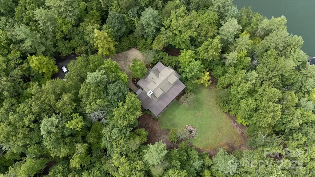 163 Cabin Bluff Drive Marion NC 28752