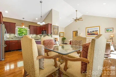 411 Alta Circle Hendersonville NC 28739