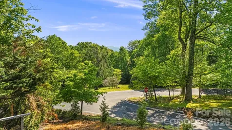 411 Alta Circle Hendersonville NC 28739