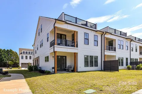 4026 Hickory Springs Lane Charlotte NC 28277