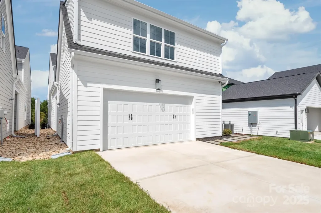 19028 Newburg Hill Road Davidson NC 28036