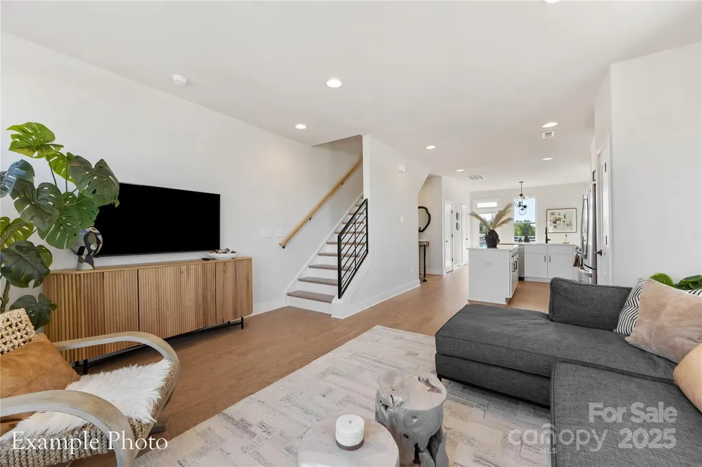 554 Rountree Road Charlotte NC 28217