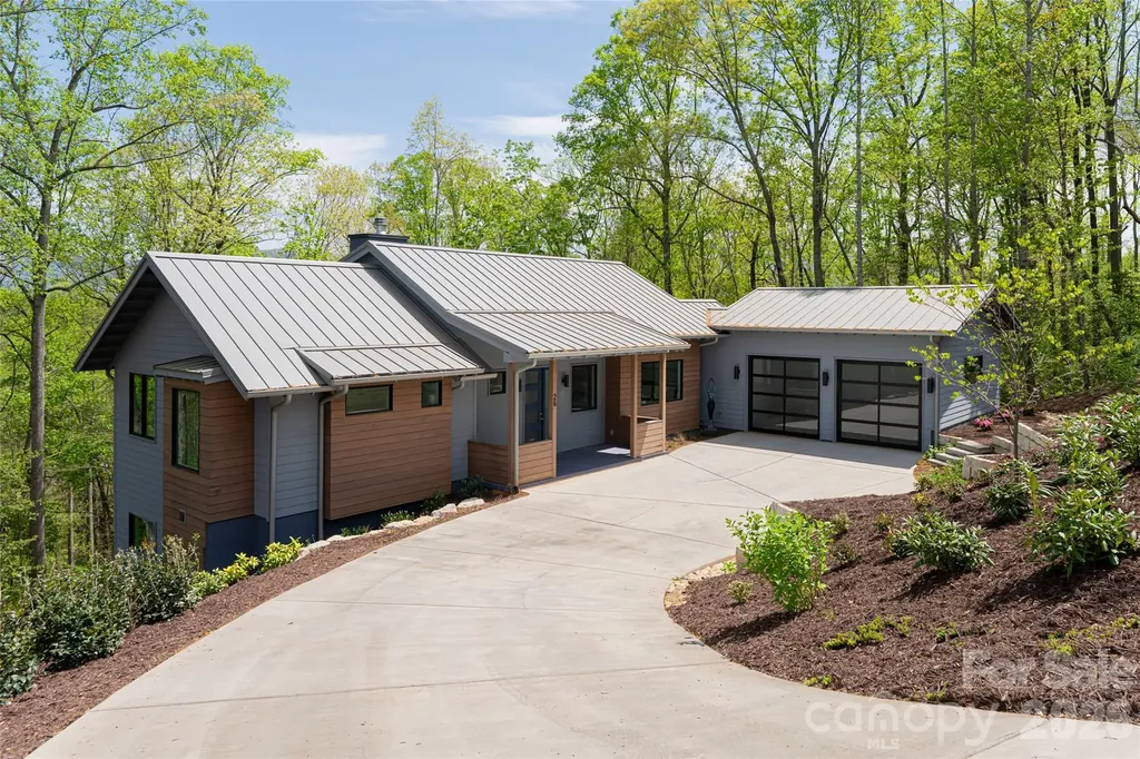 26 Hickory Top Lane Asheville NC 28805