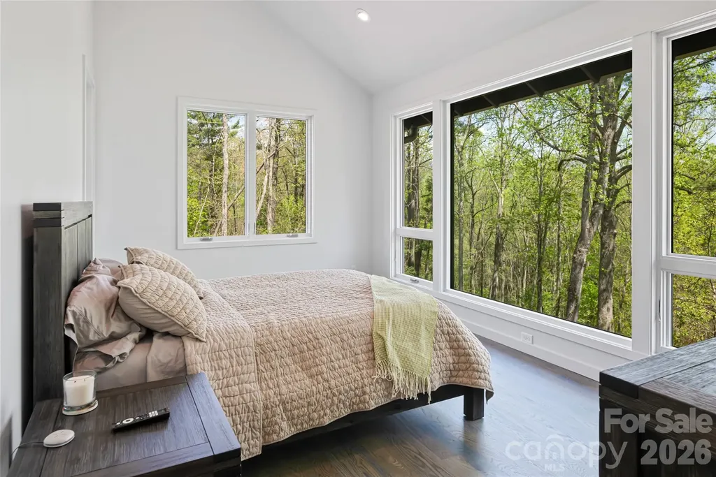 26 Hickory Top Lane Asheville NC 28805