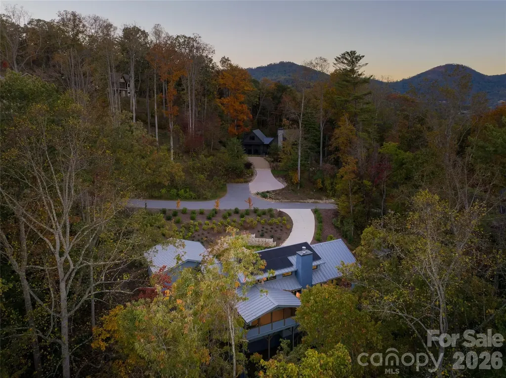 26 Hickory Top Lane Asheville NC 28805
