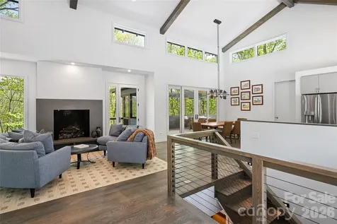 26 Hickory Top Lane Asheville NC 28805
