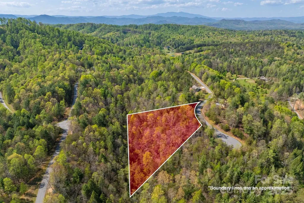 18 Walnut Ridge Way Lenoir NC 28645