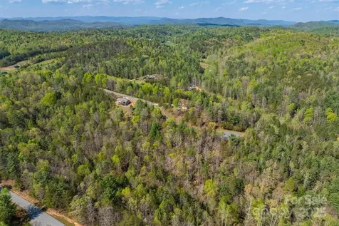 18 Walnut Ridge Way Lenoir NC 28645