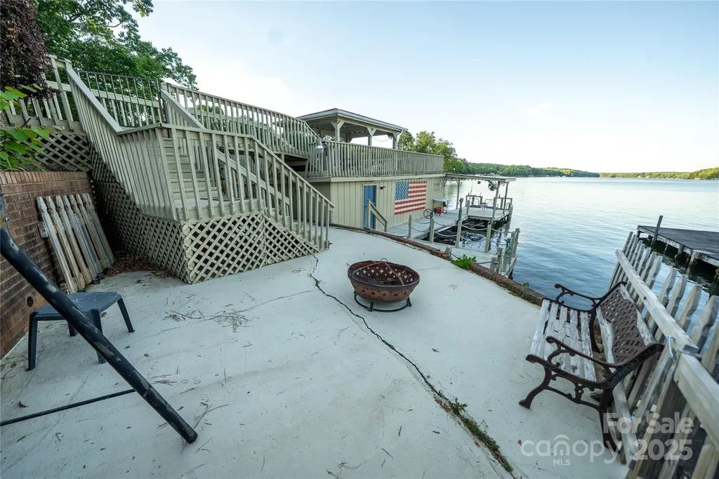 24264 Strand Drive Albemarle NC 28001
