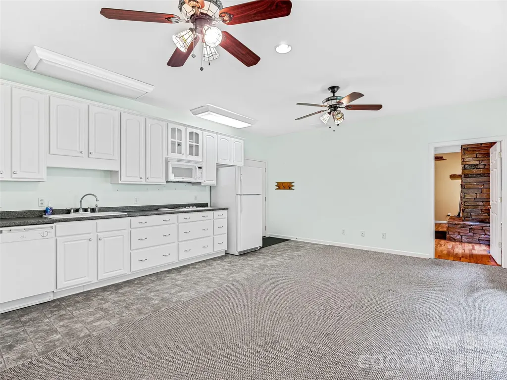 600 Charisma Drive Marshall NC 28753