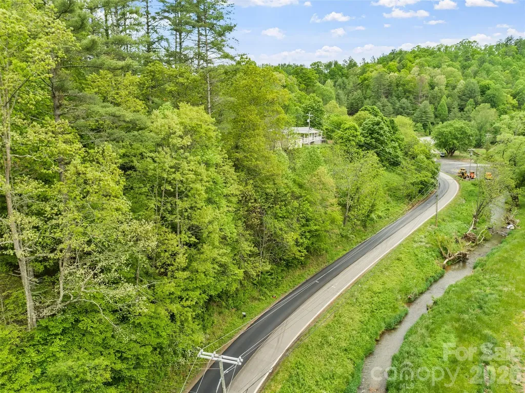 0000 Jacks Creek Road Burnsville NC 28714